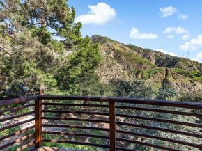 2217 Crescent Drive, Altadena CA 91001