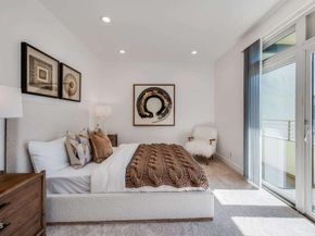 239 S Marengo Avenue 102, Pasadena CA 91101