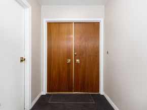 385 S Oakland Avenue 205, Pasadena CA 91101