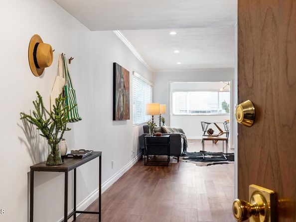 385 S Oakland Avenue 205, Pasadena CA 91101