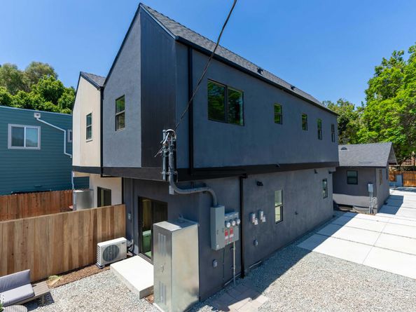 2222 1/4 Dorris Place, Los Angeles CA 90031
