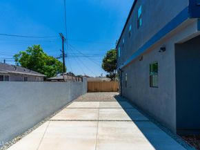 2222 1/4 Dorris Place, Los Angeles CA 90031