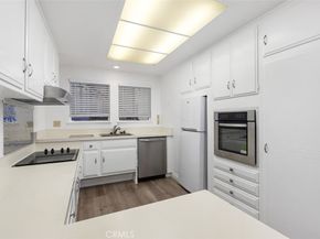 2182 Via Puerta D, Laguna Woods CA 92637
