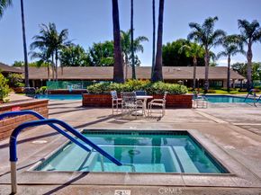 8877 Lauderdale Court 210G, Huntington Beach CA 92646