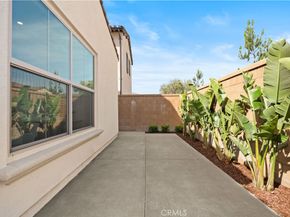 120 Eversedge, Irvine CA 92618