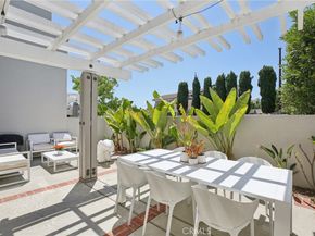 15 Waterway 11, Irvine CA 92614
