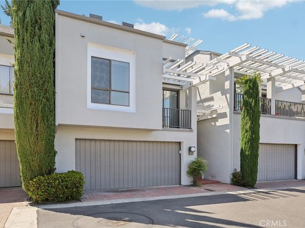15 Waterway 11, Irvine CA 92614