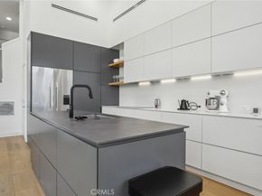 15 Waterway 11, Irvine CA 92614