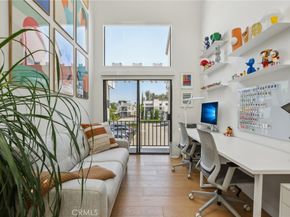 15 Waterway 11, Irvine CA 92614
