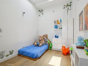 15 Waterway 11, Irvine CA 92614