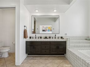 15 Waterway 11, Irvine CA 92614