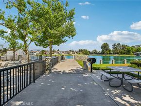 15 Waterway 11, Irvine CA 92614