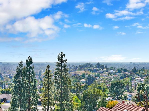 10841 Hideaway Drive, North Tustin CA 92705