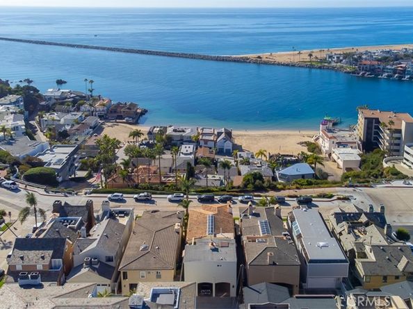 2614 Ocean Boulevard, Corona Del Mar CA 92625