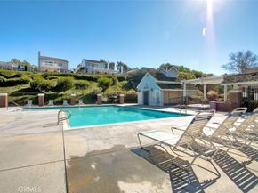 23 Pemberton Place 121, Laguna Niguel CA 92677