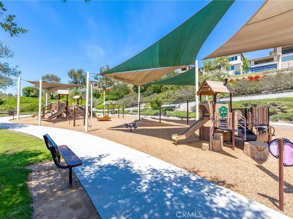 21011 Marin 103, Lake Forest CA 92630