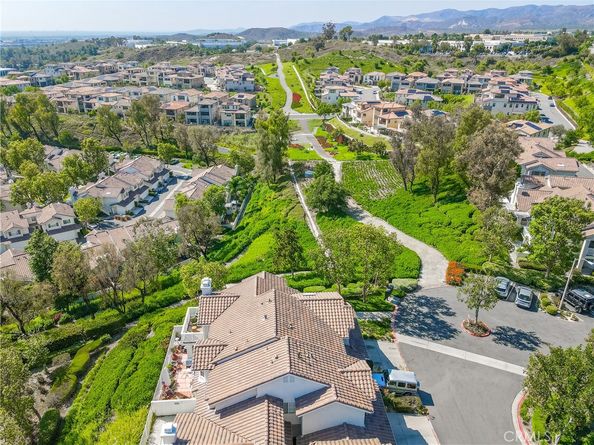 21011 Marin 103, Lake Forest CA 92630