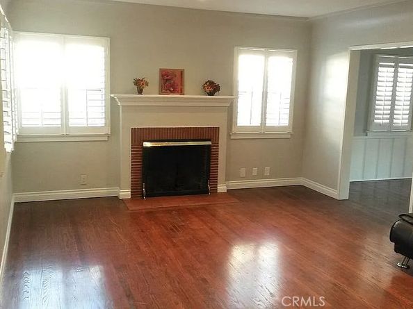 527 S Orchard Drive, Burbank CA 91506