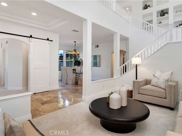 16 Bayleaf Lane, Irvine CA 92620
