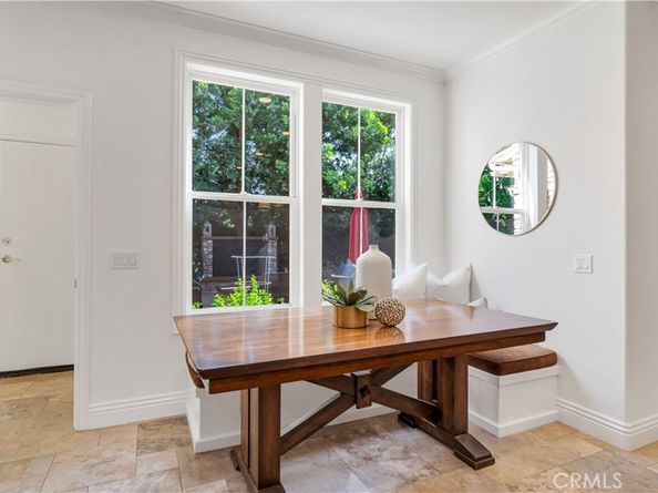 16 Bayleaf Lane, Irvine CA 92620