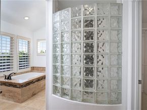 16 Bayleaf Lane, Irvine CA 92620