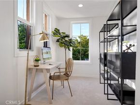 16 Bayleaf Lane, Irvine CA 92620