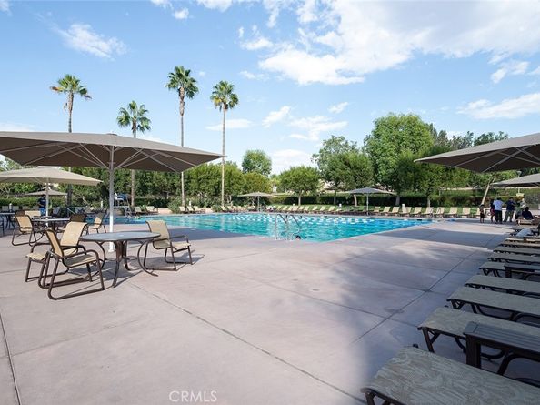 16 Bayleaf Lane, Irvine CA 92620