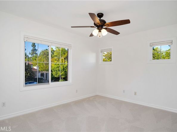 16 Bayleaf Lane, Irvine CA 92620