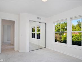 16 Bayleaf Lane, Irvine CA 92620