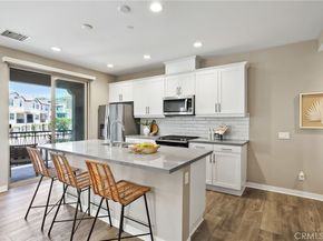 109 Alder Ridge, Lake Forest CA 92610