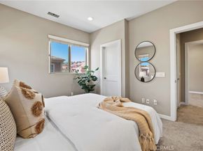 109 Alder Ridge, Lake Forest CA 92610