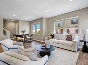 109 Alder Ridge, Lake Forest CA 92610