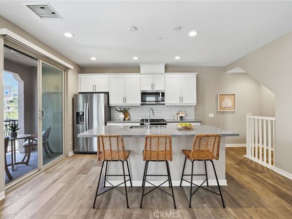 109 Alder Ridge, Lake Forest CA 92610