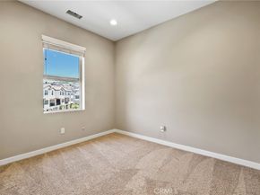 109 Alder Ridge, Lake Forest CA 92610