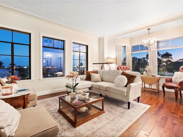 800 E Ocean Boulevard 201, Long Beach CA 90802