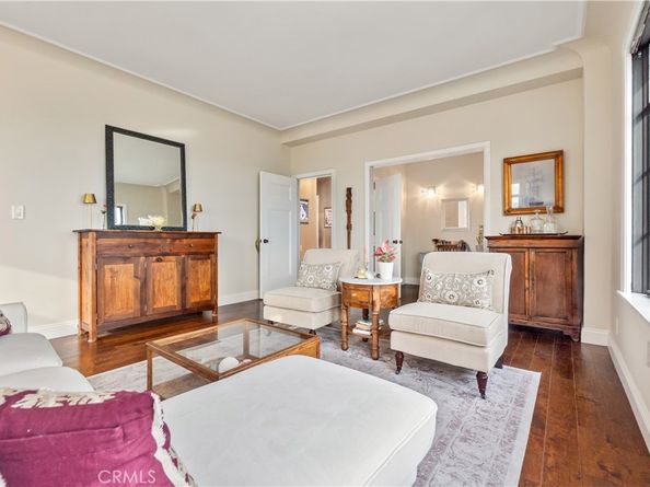 800 E Ocean Boulevard 201, Long Beach CA 90802