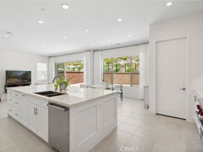 106 Bright Star, Irvine CA 92618