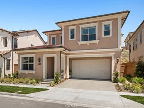106 Bright Star, Irvine CA 92618