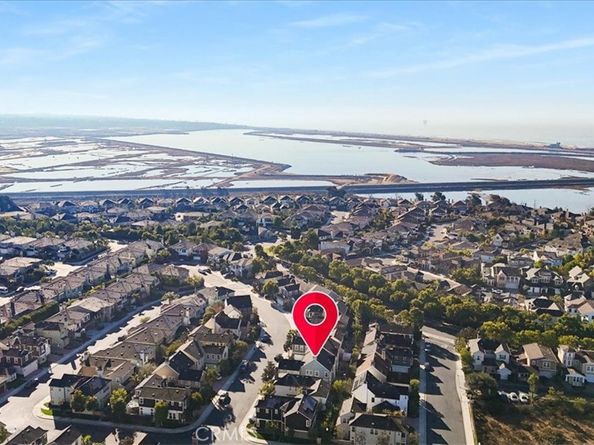 17291 Wareham Lane, Huntington Beach CA 92649