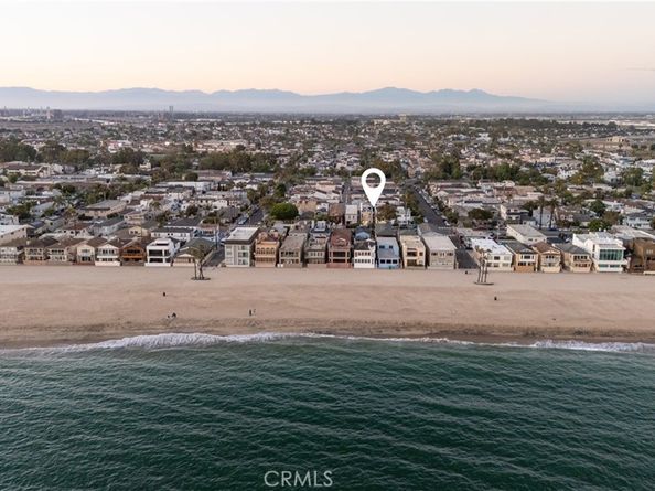 1315 Ocean Avenue, Seal Beach CA 90740