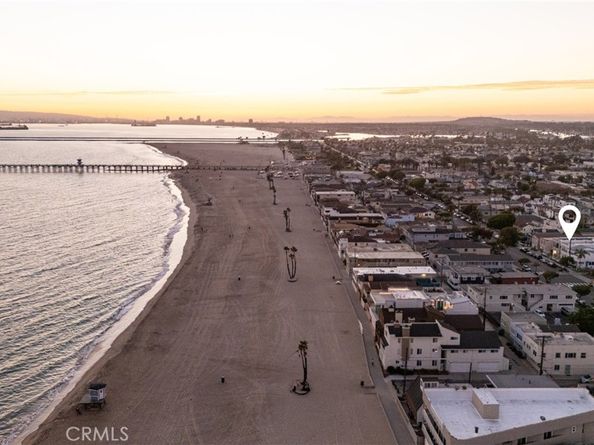 1315 Ocean Avenue, Seal Beach CA 90740