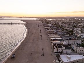 1315 Ocean Avenue, Seal Beach CA 90740