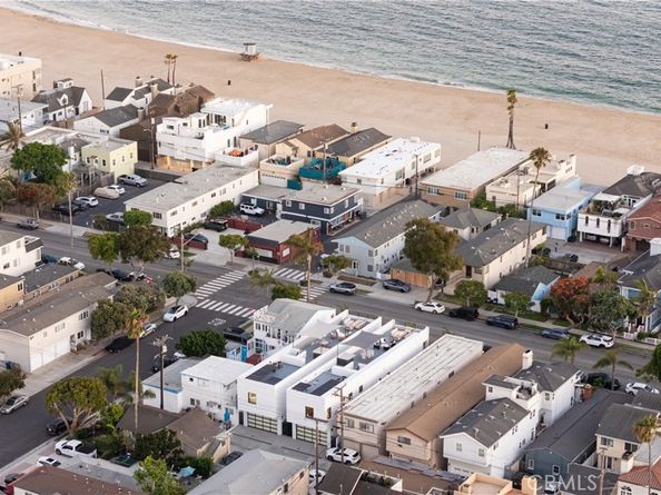 1315 Ocean Avenue, Seal Beach CA 90740