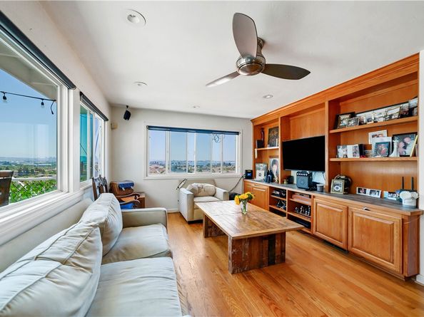 3126 Russell Street, San Diego CA 92106