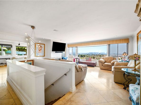 3126 Russell Street, San Diego CA 92106