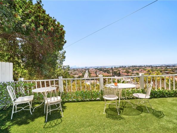 3126 Russell Street, San Diego CA 92106