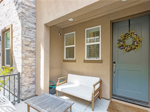 83 Hideaway Loop, Mission Viejo CA 92692