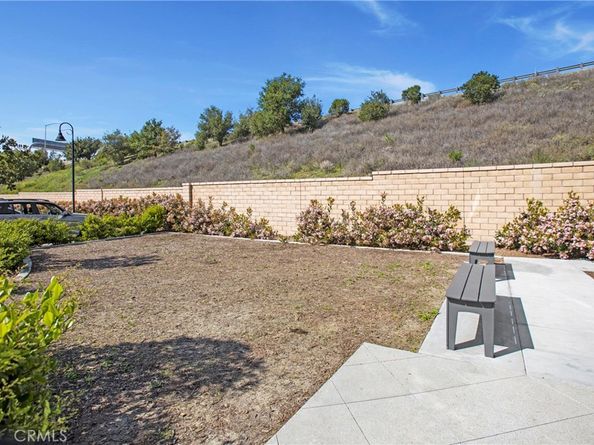 83 Hideaway Loop, Mission Viejo CA 92692