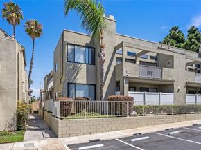 17722 Sergio Circle CI104, Huntington Beach CA 92647