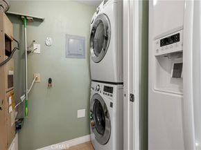 17722 Sergio Circle CI104, Huntington Beach CA 92647